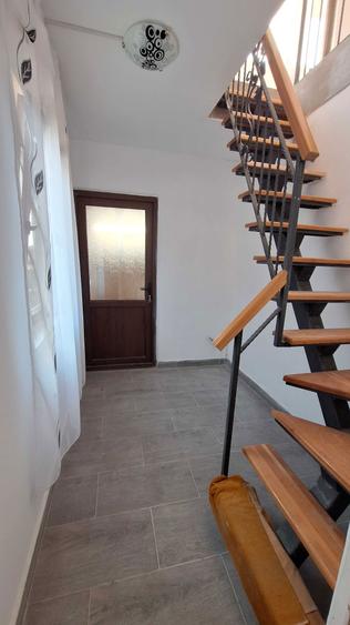 Casa de Vanzare, Costisa, Romania - 10