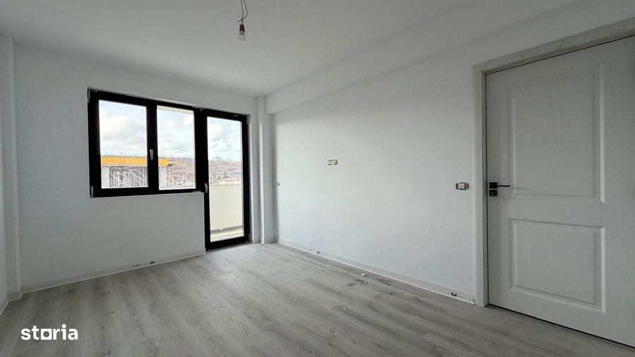 Apartament cu 2 camere - zona Hlincea - 2