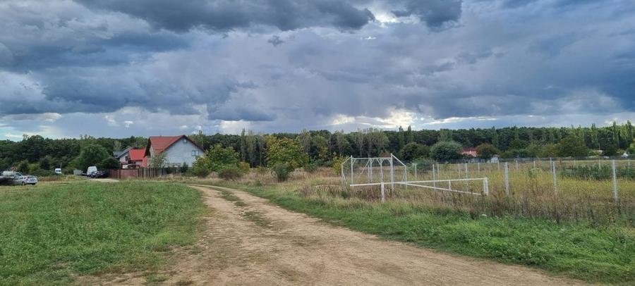 Teren Intravilan 615mp-Deschidere Generoasa ,Pozitie Excelenta - 4