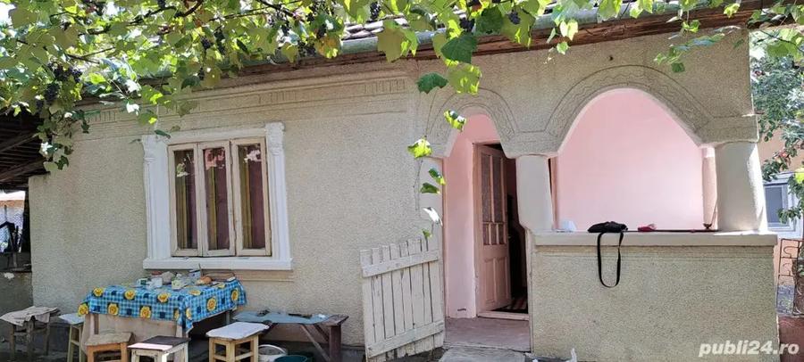 Casa de vanzare, comuna Cujmir, Mehedin?i, beci, fantana, gradina, 686 mp total - 2