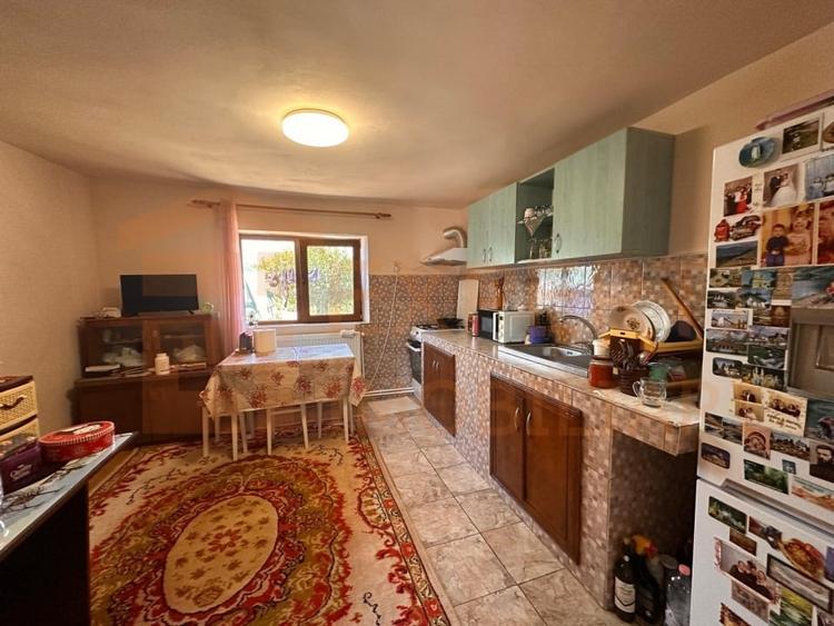 Casa de vanzare in centrul Cobadinului, COMISION 0% - 18