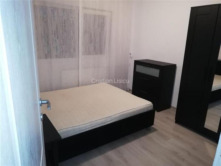 Apartament 2 camere decomandat etaj 4 zona Aradului Apartament 2 camere decomandat etaj 4 zona Aradului