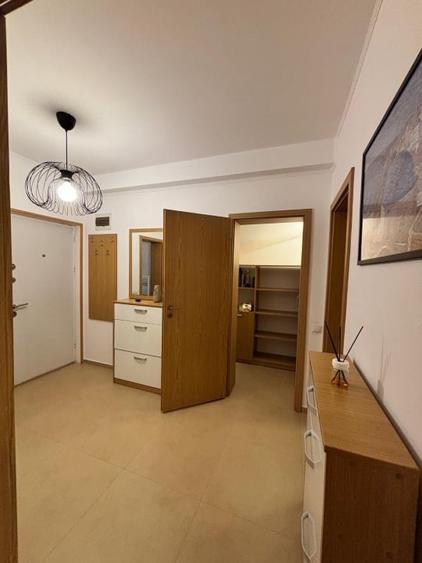 Apartament tip vila cu curte,2 camere,2 bai , loc parcare - 15