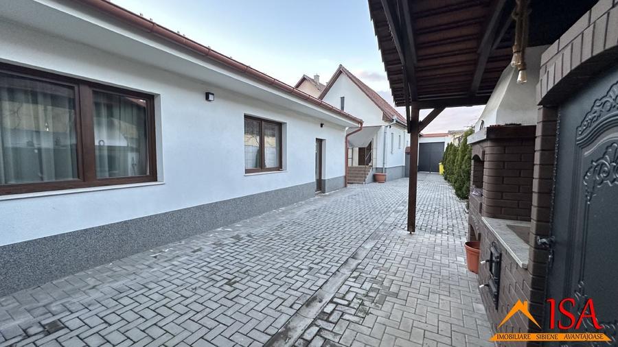 Casă individuală + spațiu birou separat | Curte 800 mp | ȘELIMBĂR - 2