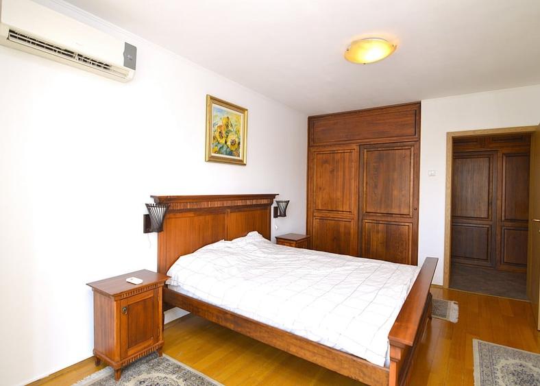 INCHIRIERE APARTAMENT 3 CAMERE UNIRII - FANTANI - 18