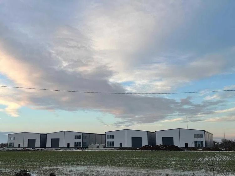 Hale de inchiriat 510 mp/buc , birouri - 1