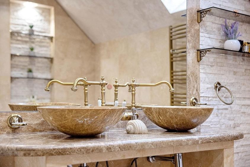 Structura Generoasa Zona Linistita - 9