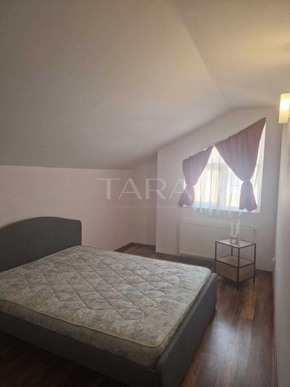 Apartament cu 4 camere decomandat în Florești