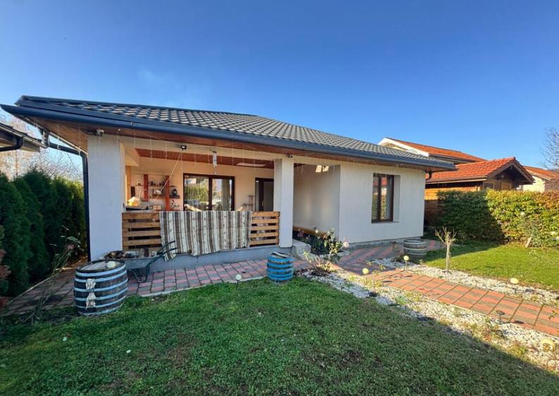 Locuin?a moderna, eficienta energetic, cu gradina amen - 8