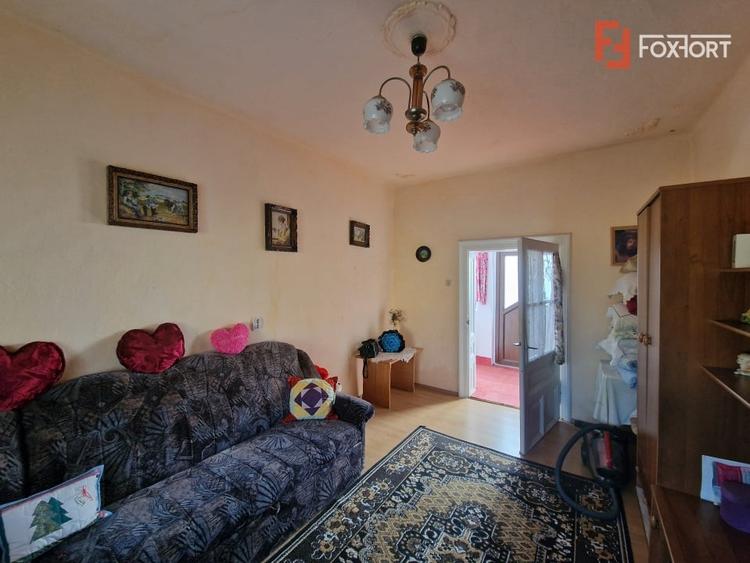 Casa individuala de vanzare cu 4 camere si teren de 800 mp - Recas - 7