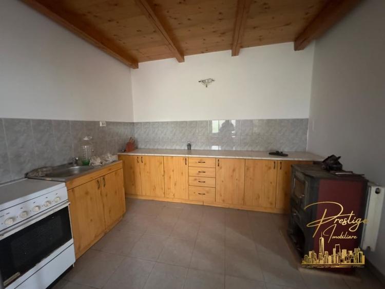 Casa P+M si teren de 1200 mp de vanzare in Uileacu de Munte - Bihor - 7