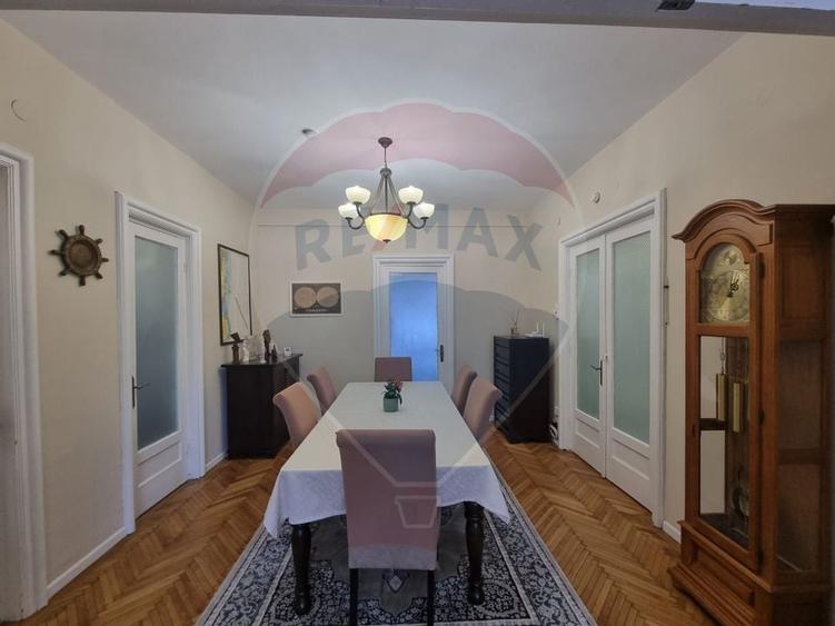 Apartament cu 6 camere de inchiriat in zona Tomis Mall - 12