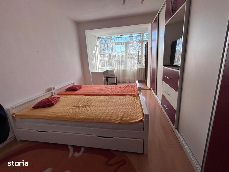 Apartament cu 2 camere semidecomandat în Central