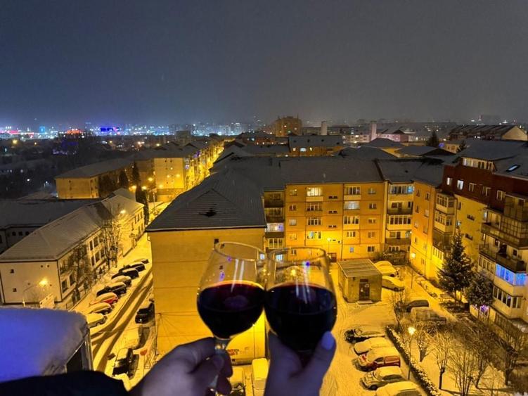 Vand apartament 3 camere - 1