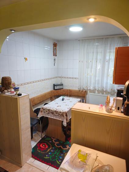 Investitie! 2 camere, etaj 1, centrala proprie, pret bun - 2