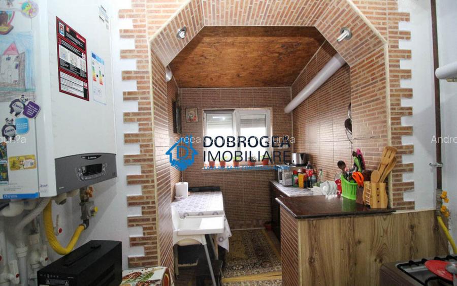 Zona Big, 3 camere, semidecomandat