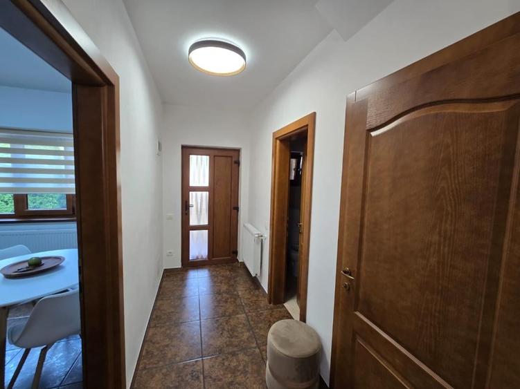 De inchiriat Casa insiruita, situata in zona Cetate. - 8