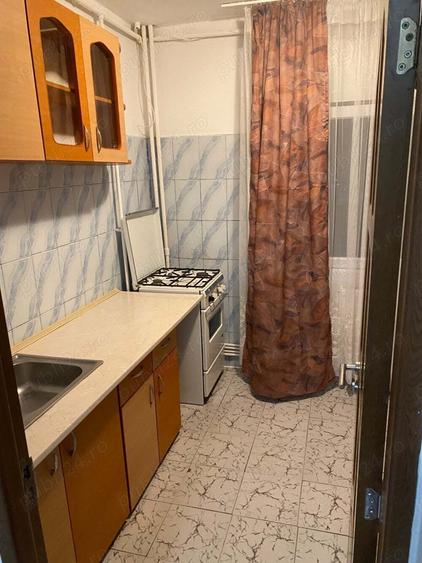 Inchiriez garsoniera 42 mp decomandata , confort 1 - 5