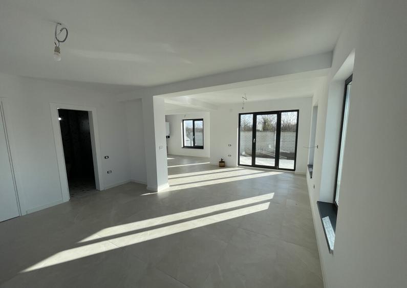 Vila 5 camere Afumati Voluntari - 4