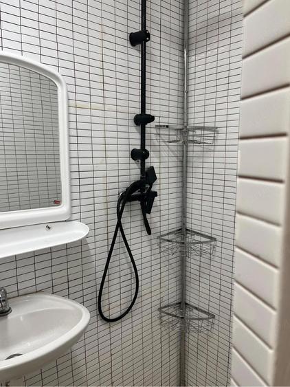 Inchiriez ap 1 camera curte - 5