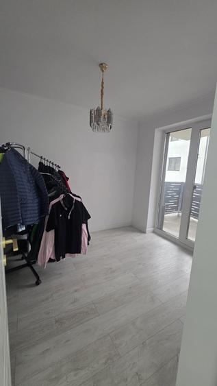 Apartament 4 camere decomandat - 2