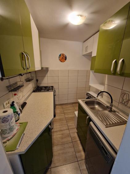 Vand apartament cu 2 camere in vila zona Regie , Belvedere , Orhideea - 4