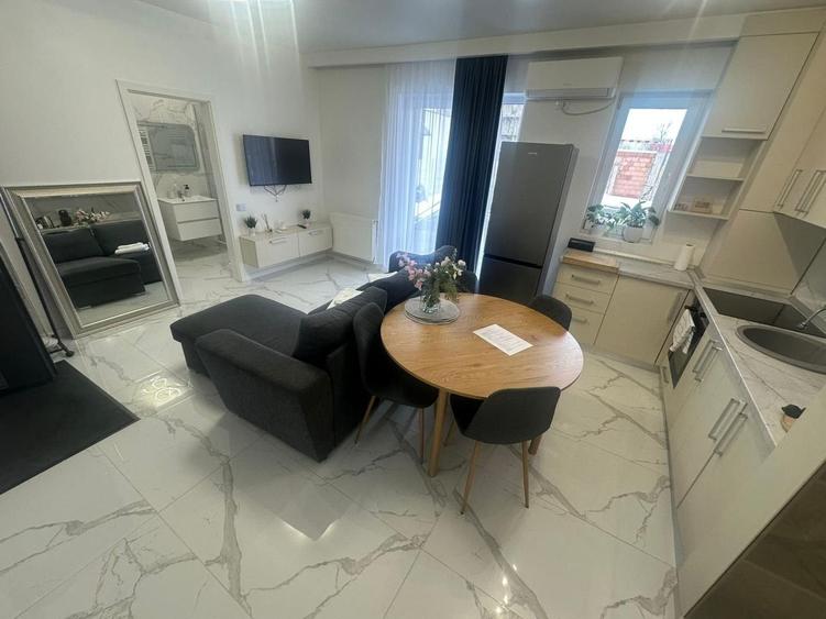 AP. 2 CAMERE MIRAL RESIDENCE, CURTE 20 MP, LOC PARCARE, COMISION 0% - 2