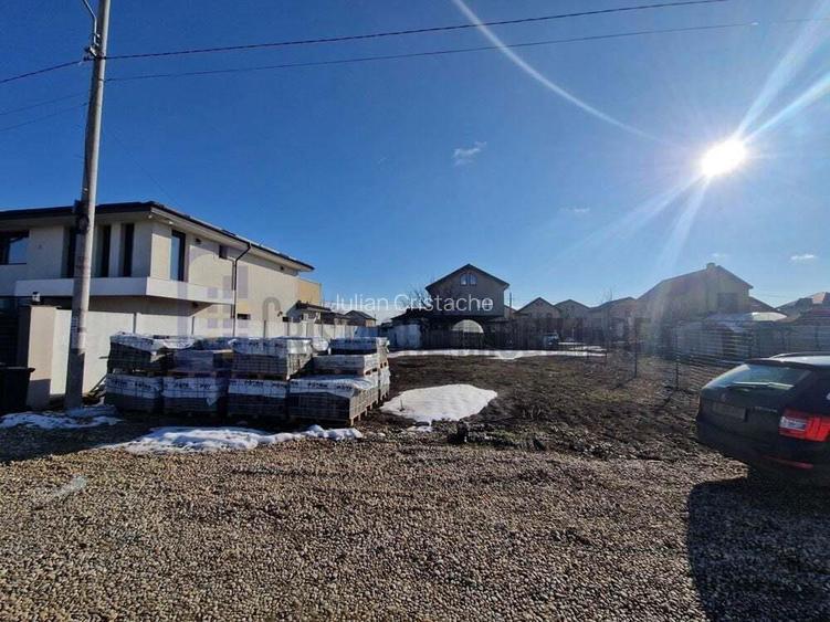 Teren intravilan, fara constructii, 388 mp., in Cartierul Florilor, Magurele