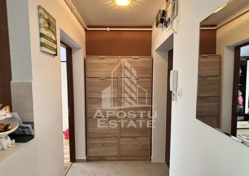 Apartament cu 3 camere, centrala proprie, zona Girocului - 2