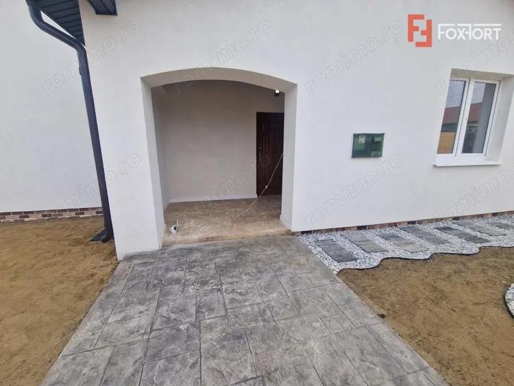 Casa individuala de vanzare cu 3 camere si teren de 710 mp - Izvin - 5