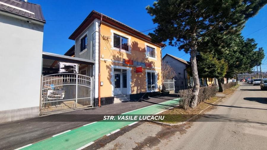 CASĂ DE VÂNZARE cu spatiu comercial in Baia Mare - 1