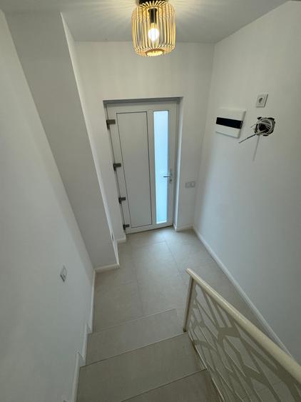 CASA DUPLEX MOBILATA SI UTILATA ZONA CENTRALA STR. PALTINIS NR 52 - 9