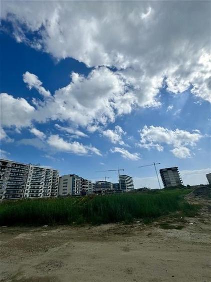 Teren Mamaia Nord pe partea cu marea - 4000 de mp cu regim de inaltime P+10 - 3