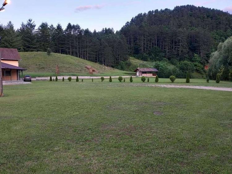 Locatie de inchiriat 10 km de Cluj-Napoca ideala pentru investitie - 3
