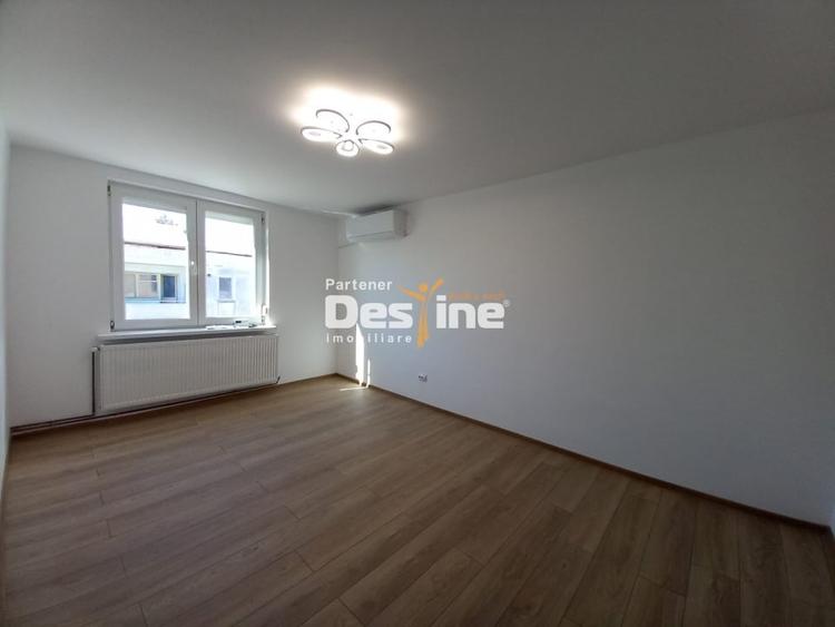 Apartament 2 camere 46 mp model decomandat, renovat in totalitate - Roman - 3