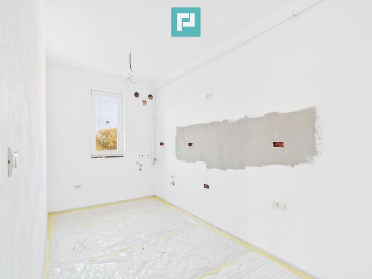 Penthouse cu 2 camere decomandat în Chișoda