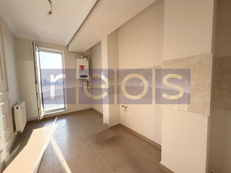Apartament cu 3 camere decomandat în Colentina