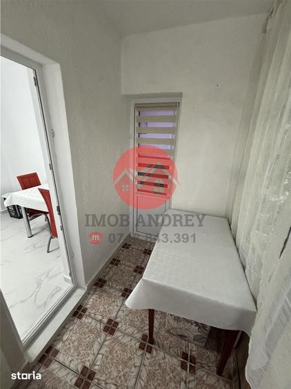 Apartament cu 2 camere decomandat în E3