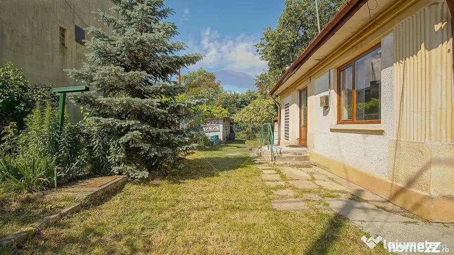 Casă cu 3 camere cu Teren 700 Mp în Central