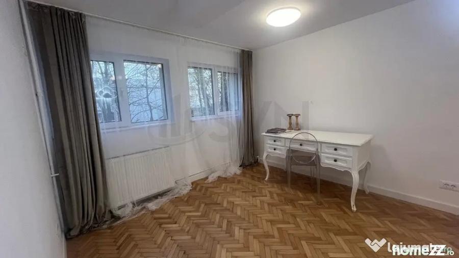 Apartament cu 3 camere decomandat în Floreasca