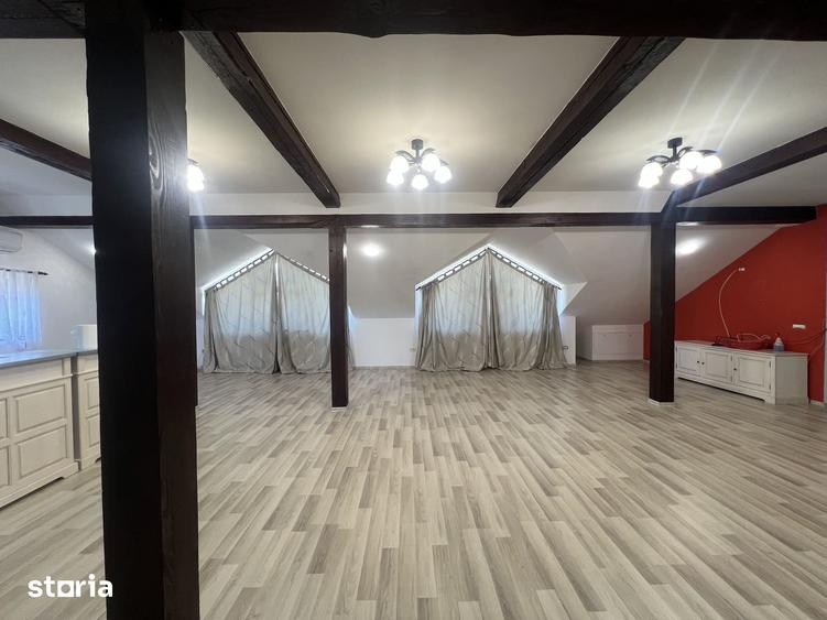 Casă cu 7 camere cu Teren 1900 Mp în Cornetu
