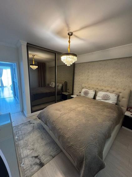 Apartament cu 4 camere decomandat în Barieră