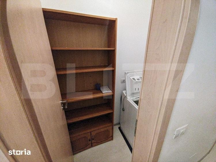 Apartament cu 3 camere decomandat în Tractorul