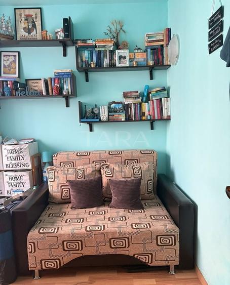Apartament cu 3 camere semidecomandat în Iris