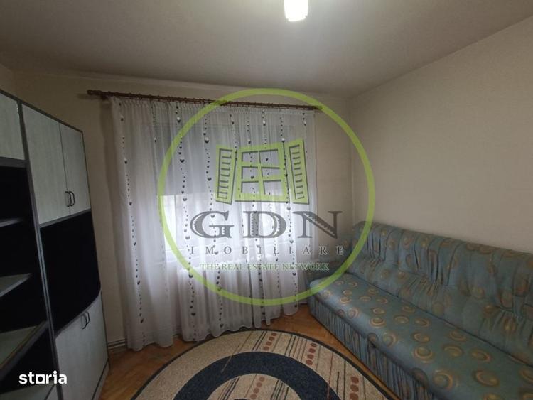 Apartament cu 3 camere, mobilat în Central