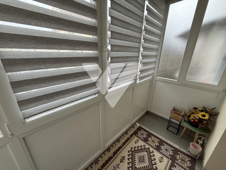 Apartament cu 3 camere decomandat, mobilat în Valea Aurie