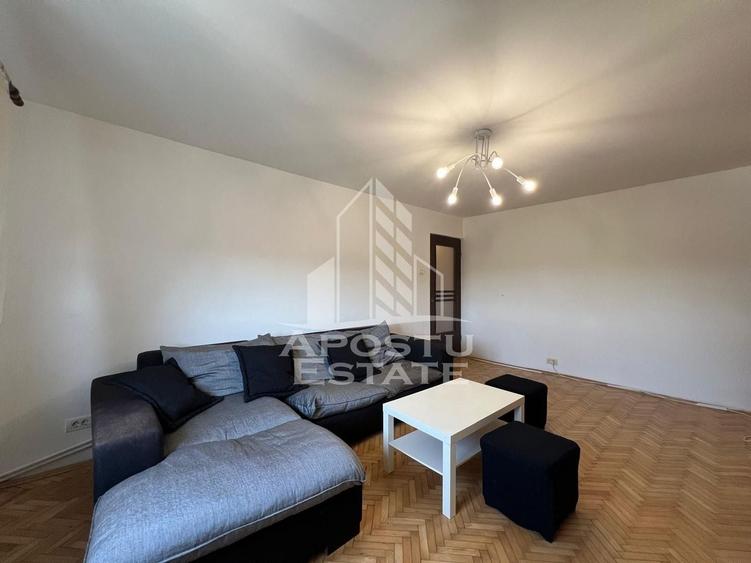 Apartament cu 2 camere decomandat, mobilat în Lipovei