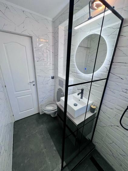 Apartament cu 2 camere semidecomandat în Petros