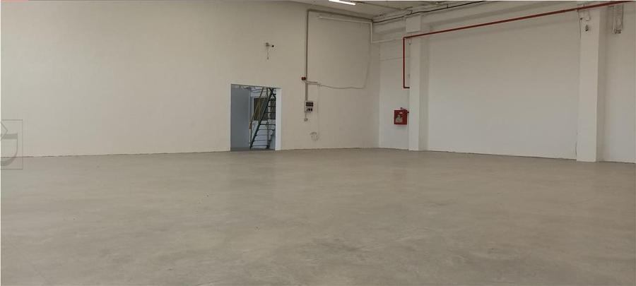 Hala industriala productie sau depozit cu rampa - Freidorf - 4