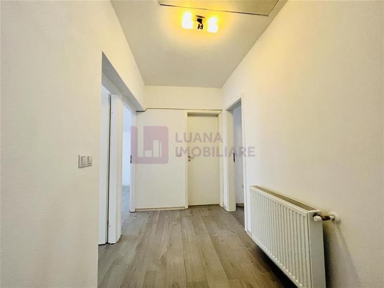 Duplex cu 4 camere cu Canalizare în Daia